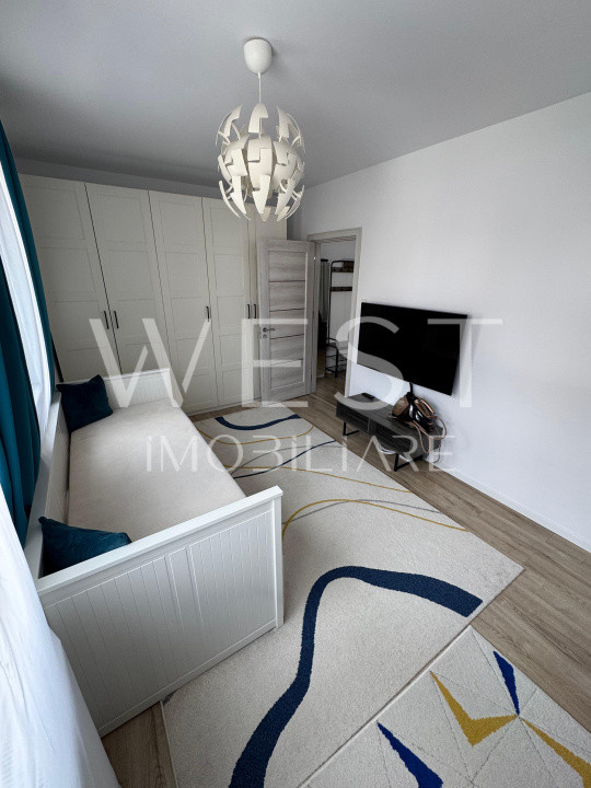 Apartament 3 camere | 61 mp | balcon | parțial mobilat | zona Eroilor