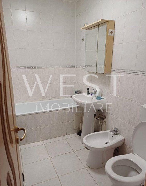 Apartament 1 camera mobilat/utilat - Balcon 11 mp / Strada Eroilor