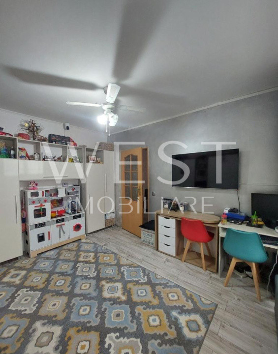 Apartament 2 camere - La cheie - Etaj intermediar - Strada Eroilor
