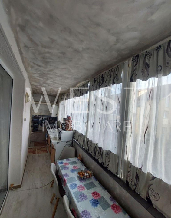 Apartament 2 camere - La cheie - Etaj intermediar - Strada Eroilor