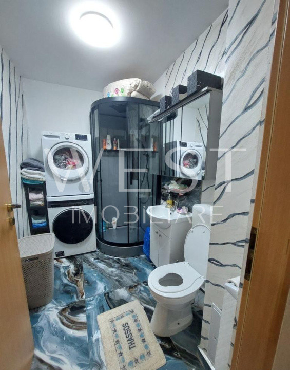 Apartament 2 camere - La cheie - Etaj intermediar - Strada Eroilor
