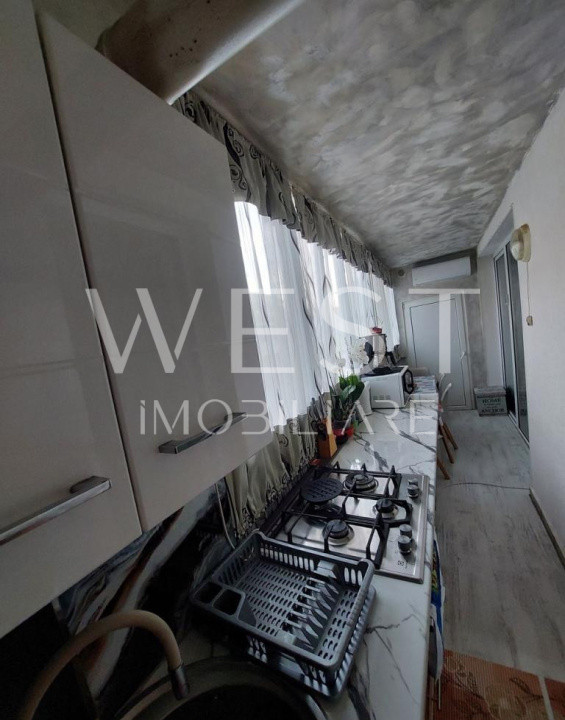 Apartament 2 camere - La cheie - Etaj intermediar - Strada Eroilor