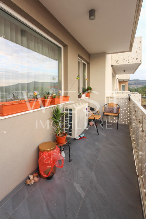 Apartament 3 camere 2 bai! Zona Vivo/Metro! Mobilat modern! Parcare inclusa! 