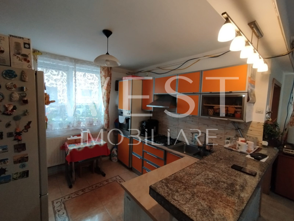 Apartament 3 camere+Terasa+Curte! Zona Stadionului! Finisat! Parcare!