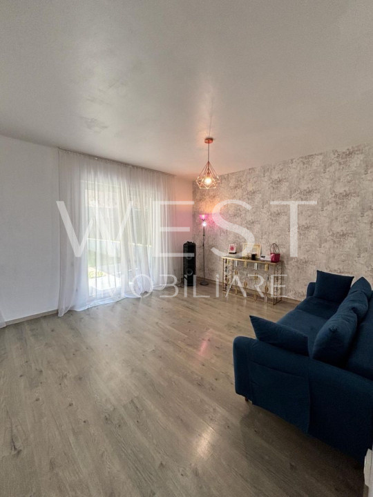 Casa Triplex 4 camere 113mp+250mp teren! Mobilat/Utilat! Narciselor!