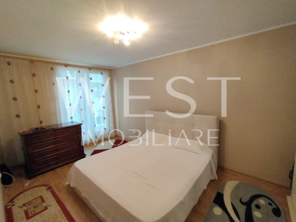 Apartament 3 camere decomandat! Str. Florilor! Parcare subterana+boxa!