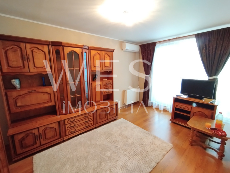 Apartament 3 camere decomandat! Str. Florilor! Parcare subterana+boxa!
