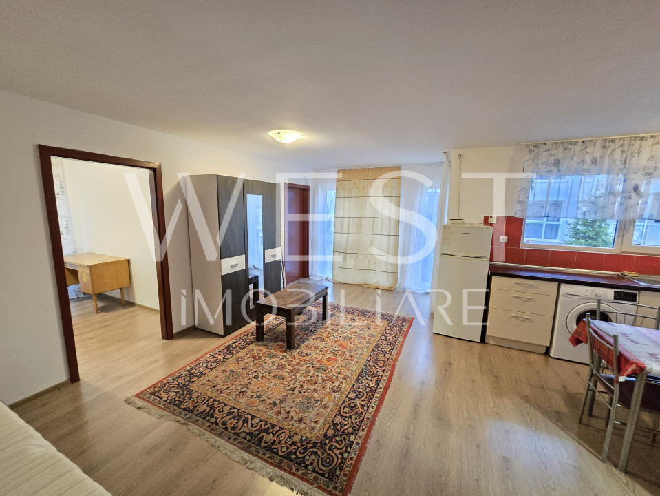 Apartament 3 camere! Mobilat! Str. Eroilor! Etaj intermediar! Parcare!