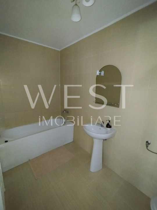 Apartament 3 camere 60mp! Nou! La cheie! Zona Sesul de sus! Parcare!