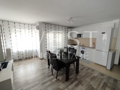 Apartament 3 camere 60mp! Nou! La cheie! Zona Sesul de sus! Parcare!