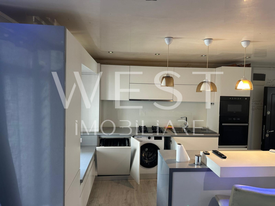 Apartament 3 camere 70mp! Predat la cheie! Zona Tineretului! Parcare!