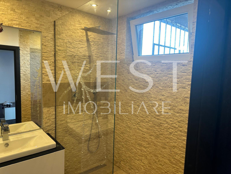 Apartament 3 camere 70mp! Predat la cheie! Zona Tineretului! Parcare!