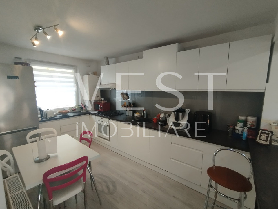 Casa in regim Duplex 112mp 4 camere! Garaj! Zona Somesului!