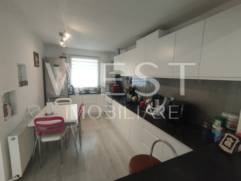 Casa in regim Duplex 112mp 4 camere! Garaj! Zona Somesului!