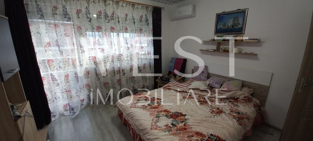 Apartament 3 dormitoare! Etaj Intermediar! Parcare! Mobilat! Eroilor!
