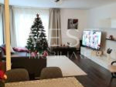 Apartament 4 camere cu scara interioara 121mp! Zona Panemar! Parcare!
