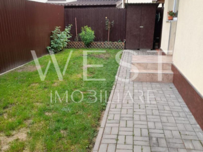 Duplex 4 camere 108mp! Curte 200mp! Acces strada privata! Mobilat/utilat!