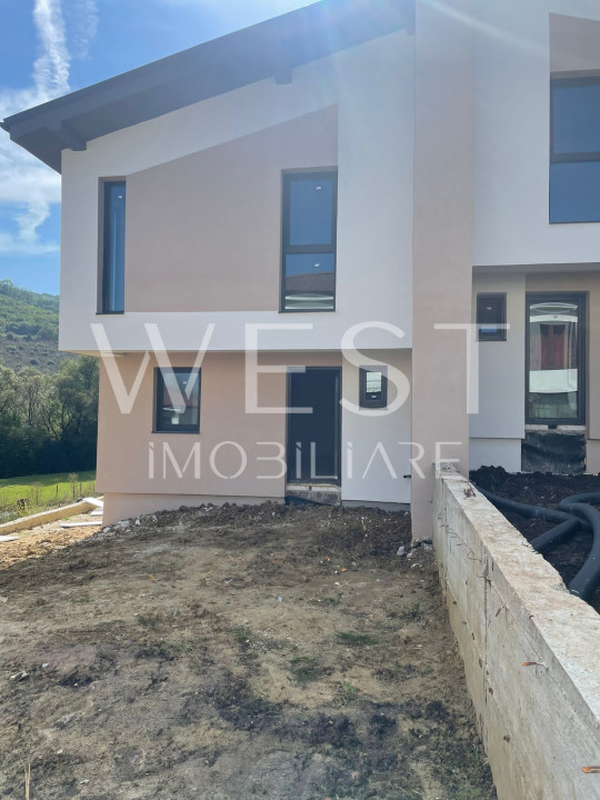 Casa Tip Duplex! D+P+E,3 dormitoare și 3 băi 170mp! Strada Tăuțiului