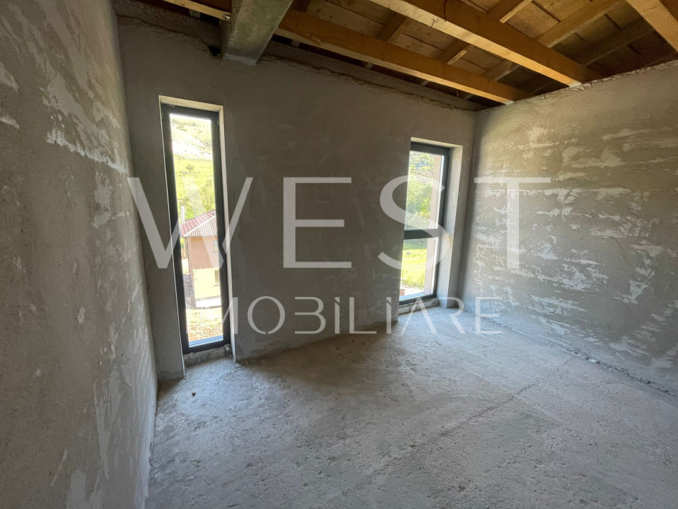 Casa Tip Duplex! D+P+E,3 dormitoare și 3 băi 170mp! Strada Tăuțiului