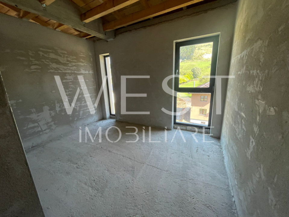 Casa Tip Duplex! D+P+E,3 dormitoare și 3 băi 170mp! Strada Tăuțiului