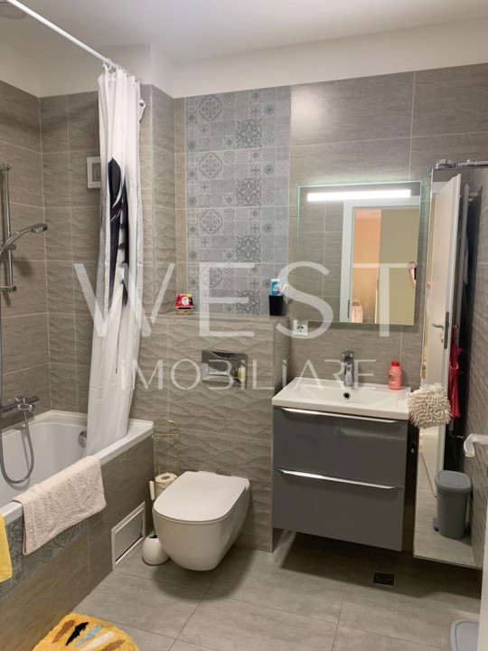 Apartament de lux 3 camere 72mp 2 bai Parcare Subterana! Zona Eroilor!