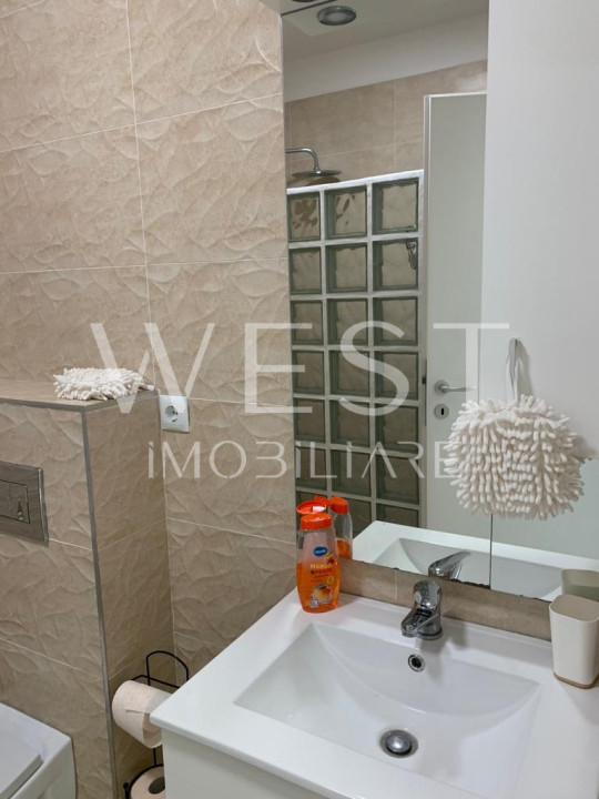 Apartament de lux 3 camere 72mp 2 bai Parcare Subterana! Zona Eroilor!