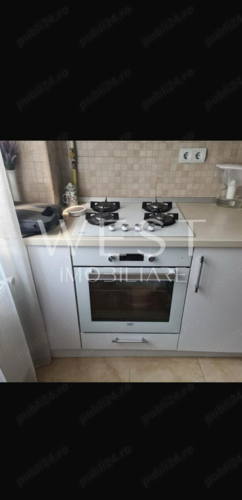 Apartament 4 camere 74mp! Mobilat si Utilat! 2 parcarei incluse! Zona Florilor!