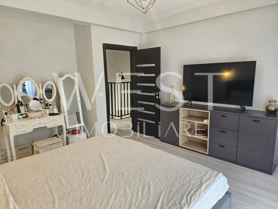 Triplex 4 camere 110mp! Mobilat/Utilat Modern! Zona Parcului Poligon!