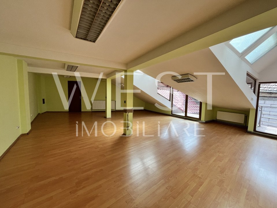 Spațiu Comercial CENTRAL | 150mp | Lângă stația de autobuz