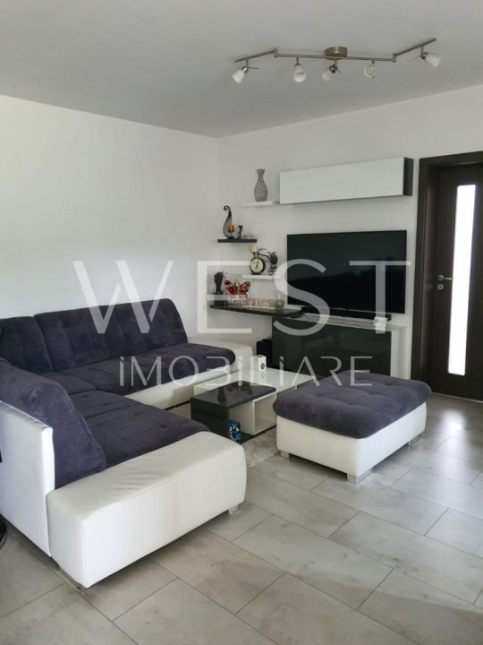 Apartament 3 camere 70mp! Mobilat/Utilat! Str. Tineretului! Parcare!