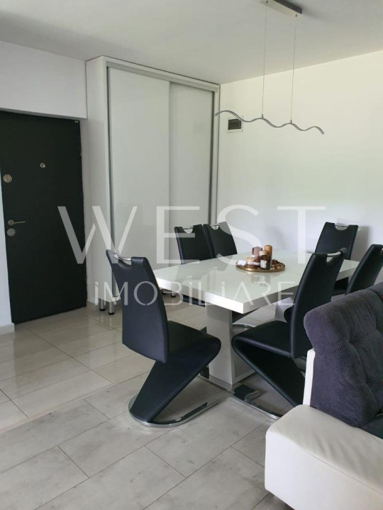 Apartament 3 camere 70mp! Mobilat/Utilat! Str. Tineretului! Parcare!