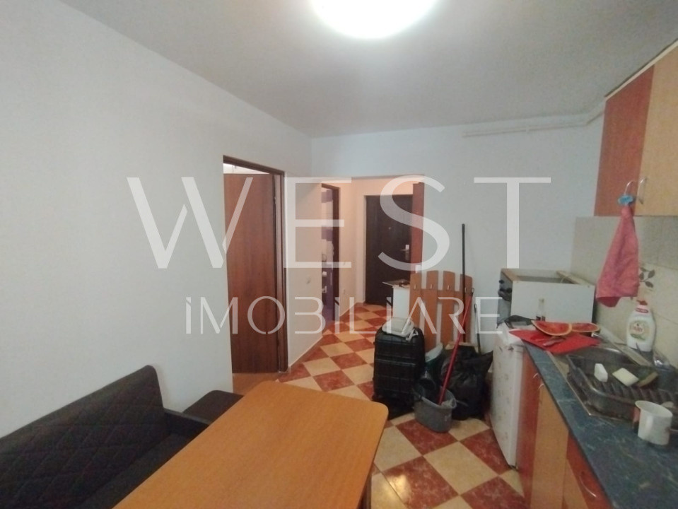 Apartament 1 camera decomandat 32mp! Gradina 39mp! Mobilat! Eroilor!