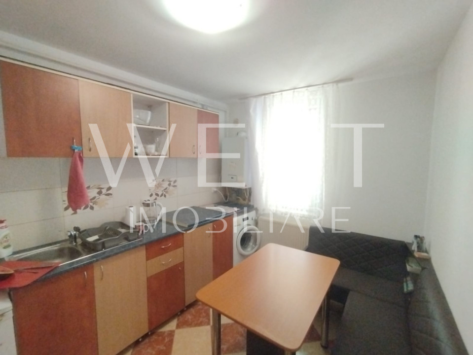 Apartament 1 camera decomandat 32mp! Gradina 39mp! Mobilat! Eroilor!