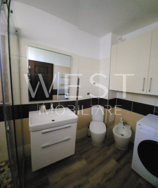 Apartament 3 camere 63mp mobilat! Etaj intermediar! Zona Tineretului! Parcare!