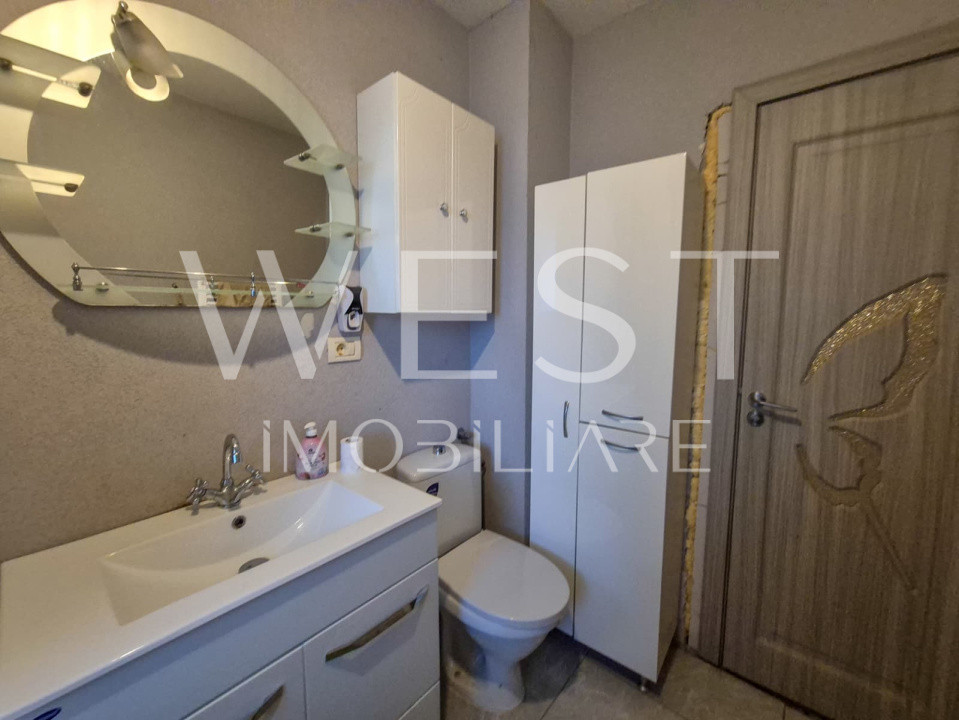Apartament 2 camere, decomandat/ Gradina proprie 47mp/Parcare/Eroilor