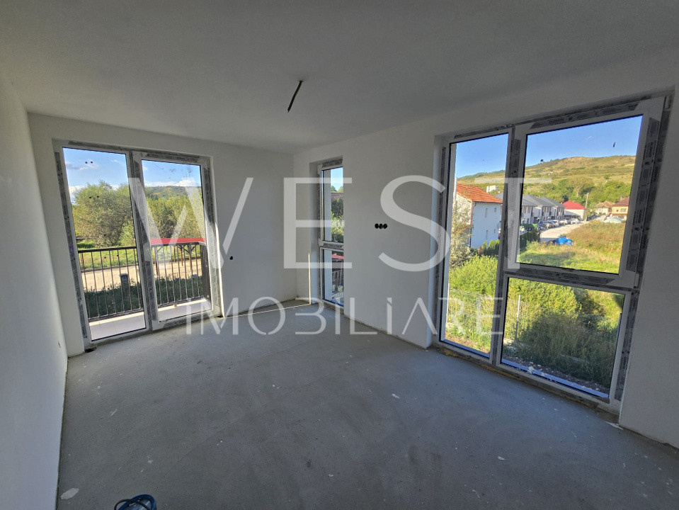 Casa NOUA 120mp util | 350mp TEREN | 5 cam | Chinteni | Semifinisata 