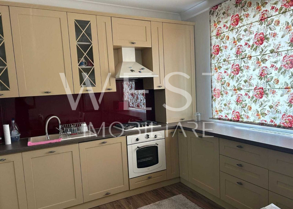 Apartament 3 camere - La cheie - Parcare inclusa | zona Stadionului