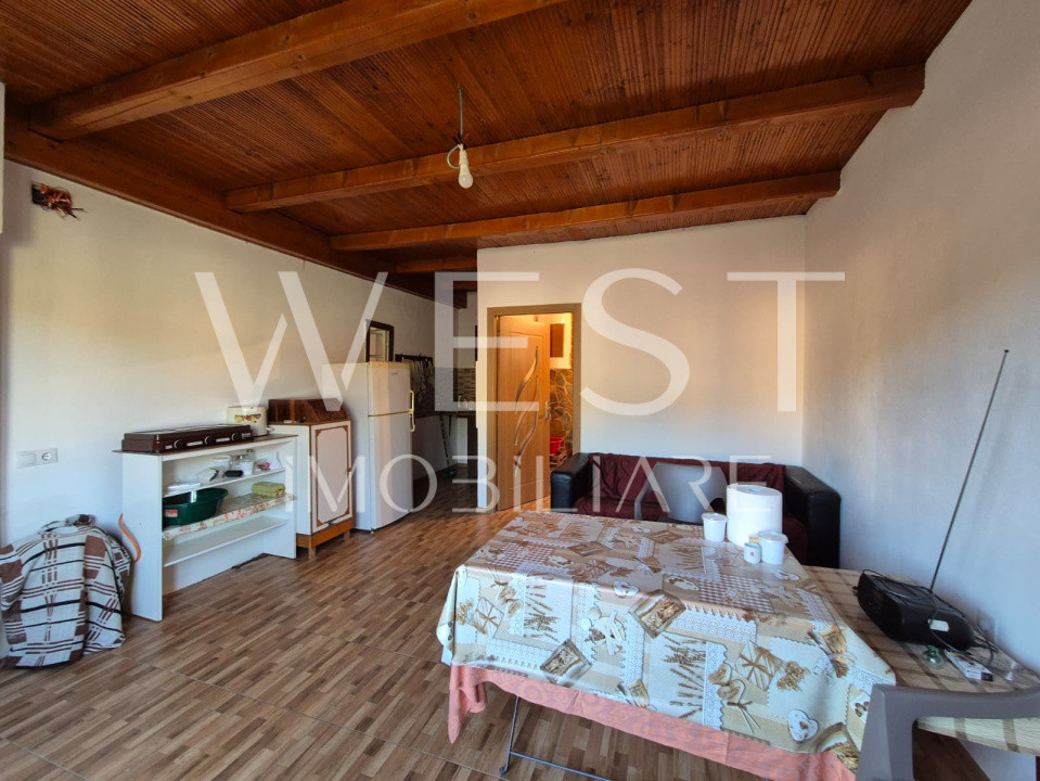 Casa individuala 3 camere / Teren 1000mp / Livada cu pomi