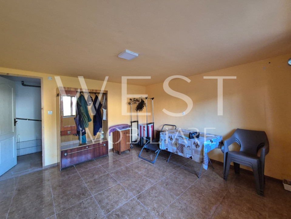 Casa individuala 3 camere / Teren 1000mp / Livada cu pomi