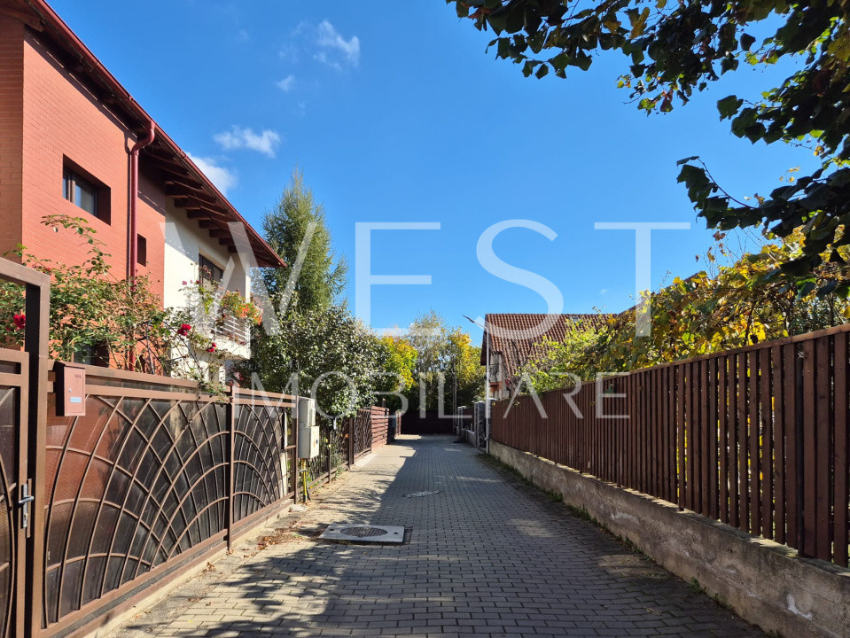 Casa tip duplex, 5 camere / 2 parcari / Ansamblu rezidential inchis/ Somesului