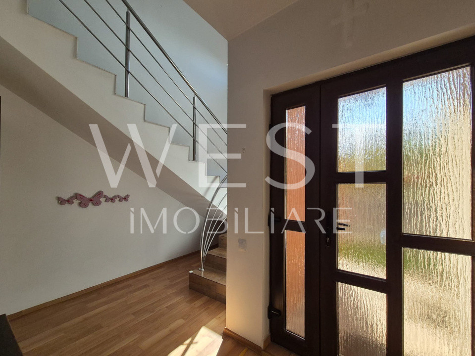 Casa tip duplex, 5 camere / 2 parcari / Ansamblu rezidential inchis/ Somesului