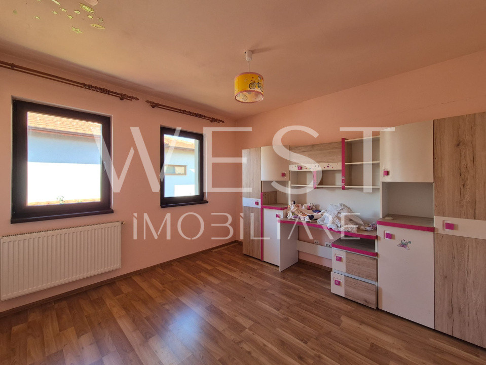 Casa tip duplex, 5 camere / 2 parcari / Ansamblu rezidential inchis/ Somesului