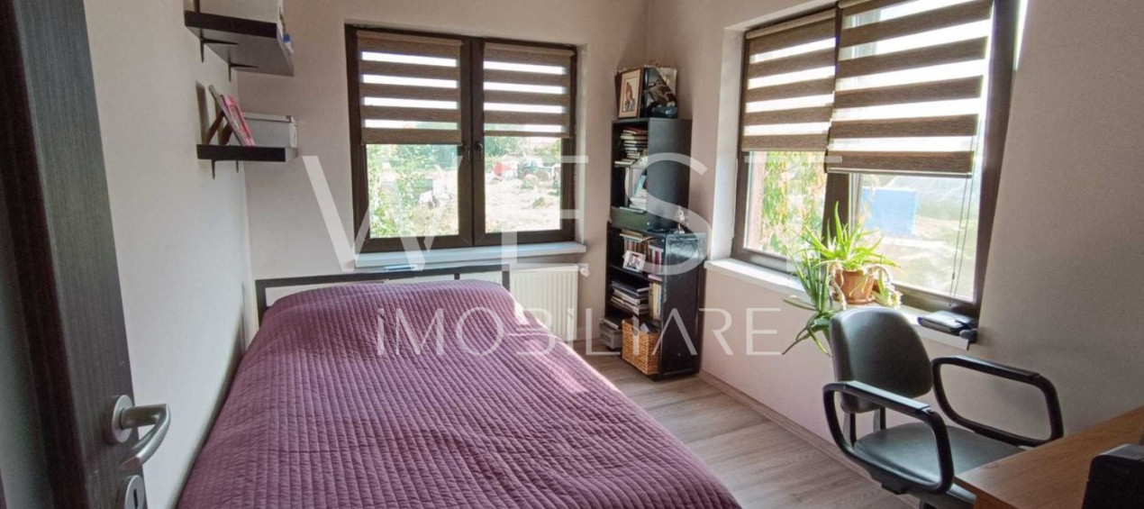 Casa înșiruită | 4 camere | 100 mp | mobilat | zona Stadionului