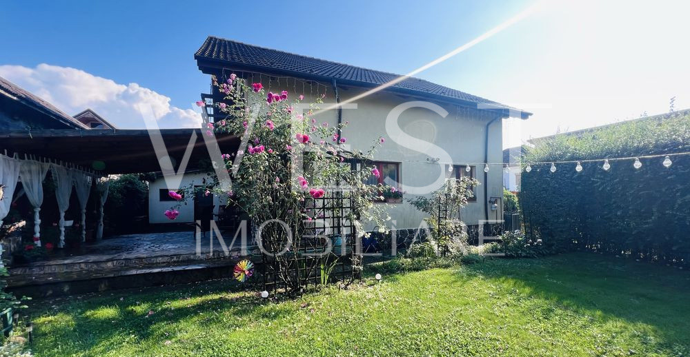 Casa 4 camere/ Garaj / Strada Tautiului - zona Parc Poligon