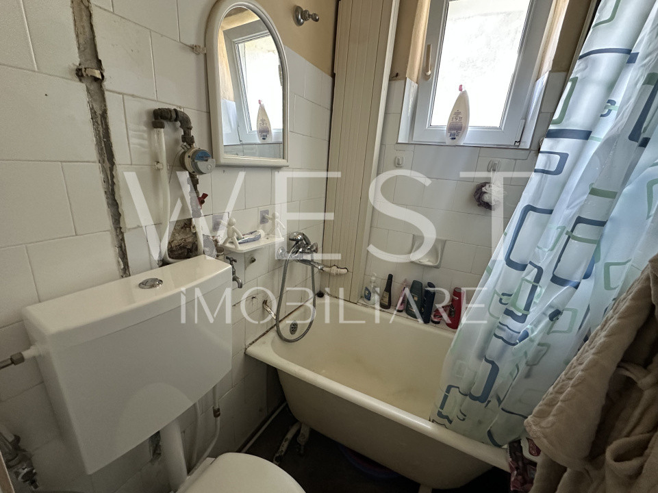 Apartament 3 camere | GHEORGHENI zona PIATA HERMES | Etaj 2 