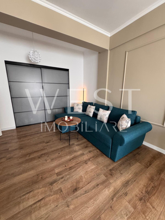 Apartament 3 camere mobilat utilat  /zona Teilor 