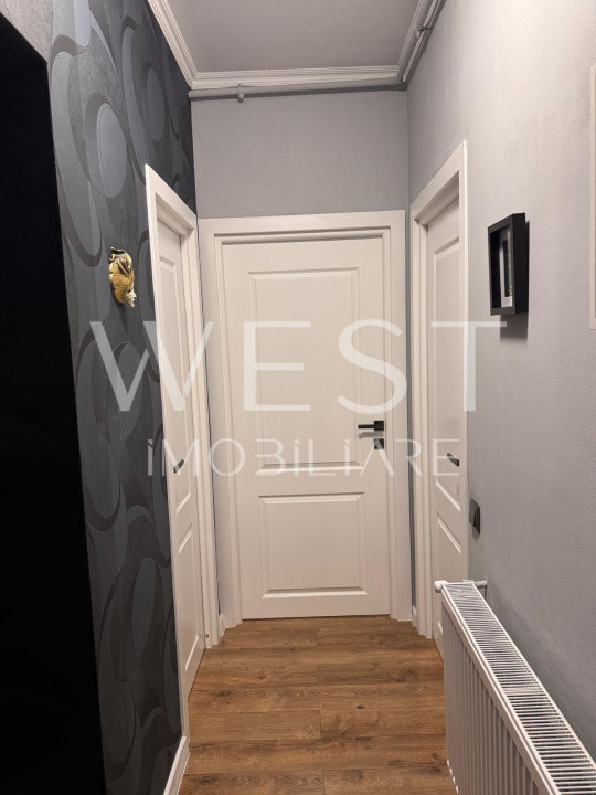 Apartament 3 camere mobilat utilat  /zona Teilor 