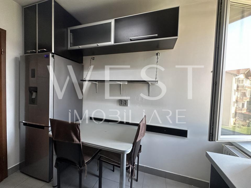 Apartament cu 3 camere l la cheie l parcare l zona Vivo 