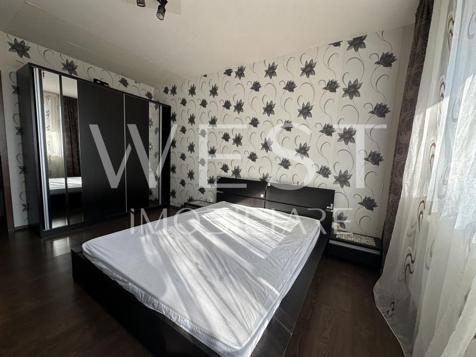 Apartament cu 3 camere l la cheie l parcare l zona Vivo 