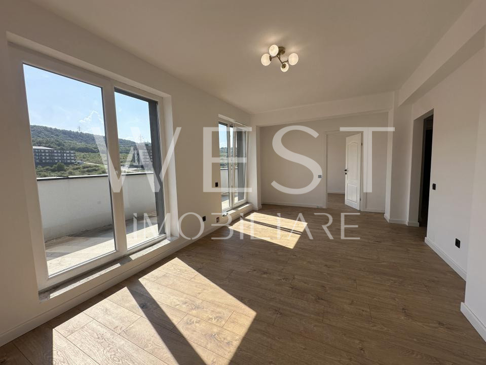 Apartament finisat l bloc nou l terasa 30 mp l zona Urusagului